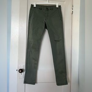 Men’s Uniqlo 32x34 Olive Pants